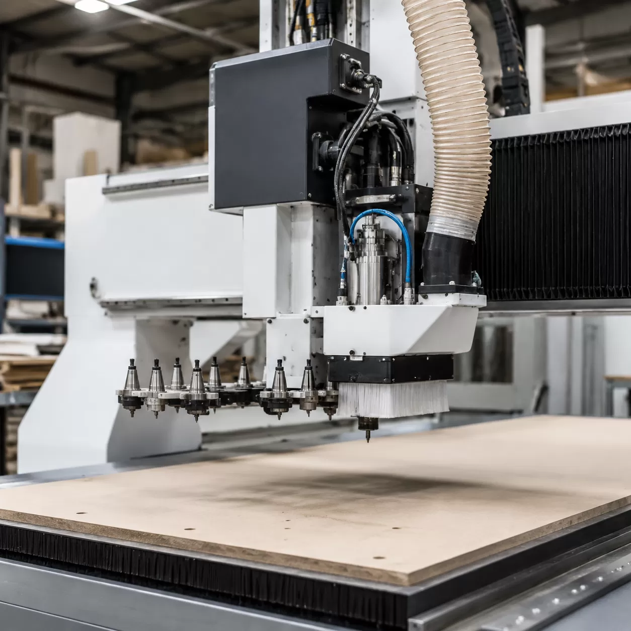 Heavy-duty CNC router with automatic tool changer